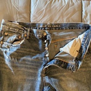 American Eagle Girlfriend High rise jeans